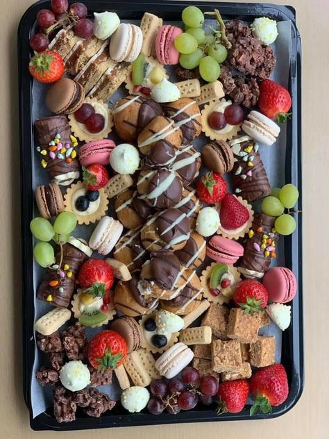 Brownie Board Platter, Christening Food, Brownie Board, Wedding Brownies, Platter Ideas, Sweet Sixteen Birthday Party Ideas, Christmas Board, Charcuterie Recipes, Classical Conversations