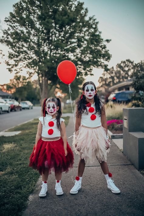 50 Halloween Picture Ideas: Spooky & Funny Make Your Own Clown Costume, Kids Creepy Clown Costume, Girls Scary Clown Costume Diy, Clowns Costume Women, Scary Clown Family Costumes, Scary Clown Kids Costume, Diy Halloween Costumes Clown, Kids Scary Clown Costume, Carnevil Halloween Party Costumes