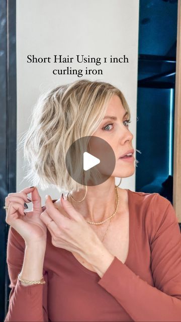 Curls In Short Hair Bobs, How Do You Curl Short Hair, Kristin Wiig Hair, Curling Chin Length Hair, Jocelyn Mcclellan Hair Short, Curling A Short Bob, Curling Short Layered Hair, Curling Short Bob, How To Curl A Bob Haircut