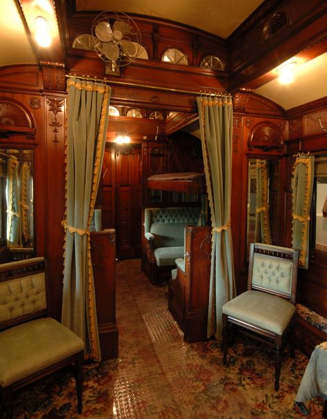 Pullman Car, Luxury Train, Rail Car, Old Trains, Orient Express, Train Journey, Vintage Train, Train Car, Mountain Lake