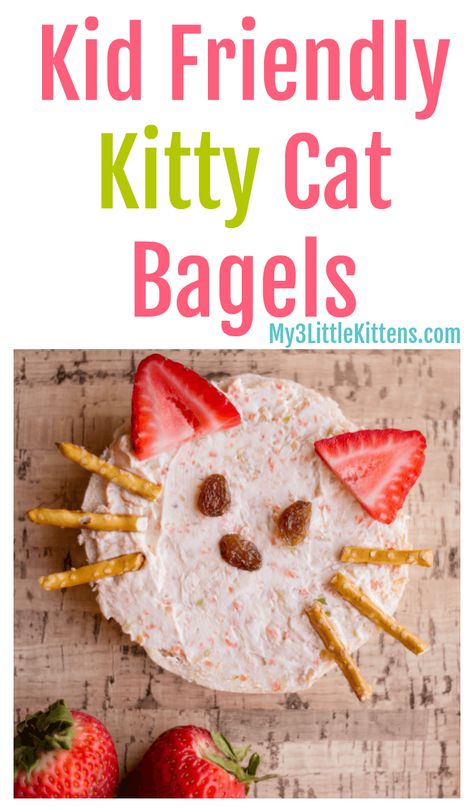 I can't think of something more worth smiling about than adorable kid friendly kitty cat bagels that tastes fantastic. The recipe also has a healthy twist! 3 Little Kittens Preschool Activities, Cat Themed Snacks, Homeschool Snacks, Alphabet Snacks, Cat Bday, Pet Study, Book Club Snacks, Theme Snack, Themed Snacks