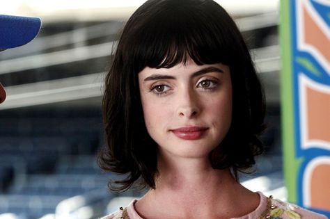 Krysten Ritter Short Hair, Kristen Ritter, Jane Margolis, Pale Women, Krysten Ritter, Veronica Mars, Starz Series, Actrices Hollywood, Shag Haircut