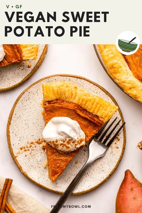 Sweet Potato Pie Filling, Vegan Sweet Potato Pie, Raw Sweet Potato, Oven Roasted Sweet Potatoes, Homemade Pie Crust Recipe, Sweet Potato Pies Recipes, Vegan Pie, Vegan Sweet Potato, Potato Pie