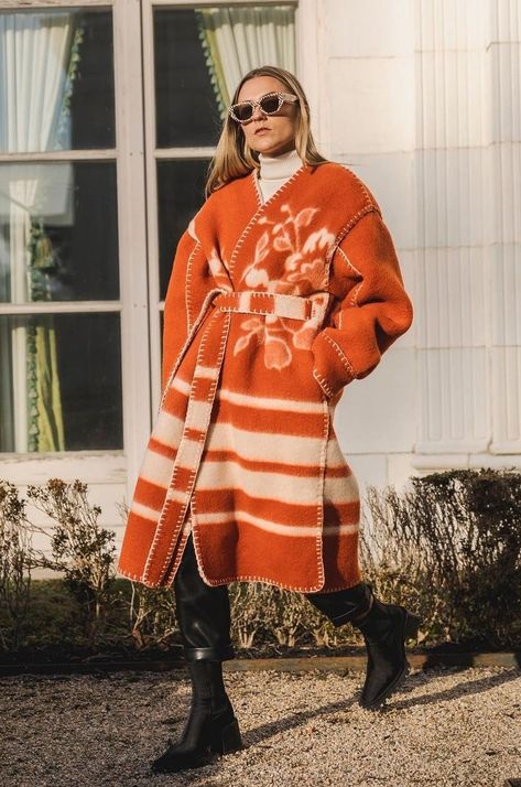 Fun Jacket, Blanket Coats, Sweater Coat, Striped Coat, Diy Blanket Jacket, Fall Winter 2024, Wool Blanket Upcycle, Wool Blanket Coat, Blanket Jacket