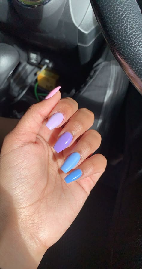 Color Gradient Nails Summer, Blue Multicolor Nails Acrylic, Blue And Purple Nails Designs Simple, Blue To Purple Nails, Plain Colour Nails Acrylic, Different Color Purple Nails, Blue And Purple Nail Ideas, Blue Purple Nails Ideas, Plain Nail Colours