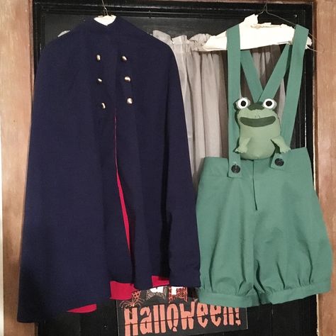 Wirt and Gregory cosplays made by me. Halloween 2018 Closet Halloween Costumes, Halloween Ideias, Diy Costume, Over The Garden Wall, Family Costumes, Halloween 2018, Diy Costumes, Lolita Dress, Dance Outfits