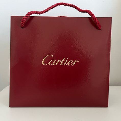 Authentic Cartier small red paper shopping bag Cartier Shopping Bag, Red Paper Bag, Packing Idea, Cartier Bag, Choi Jongho, Small Business Packaging Ideas, Business Packaging, Small Business Packaging, Red Gift