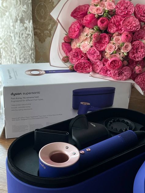 Dyson Aesthetic, Aesthetics 2023, Hair Tool Set, Luxury Birthday Gifts, Dyson Hair, Dream Dates, Dyson Hair Dryer, Dyson Supersonic, Dyson Airwrap