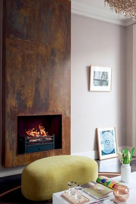 7 Unusual, Ultra-Luxe Interior Materials (That Aren't Marble) Contemporary Gas Fireplace, Design Camino, Metal Fireplace, Contemporary Fireplace, Fire Places, Luxe Interiors, Home Fireplace, Modern Fireplace, Fireplace Ideas