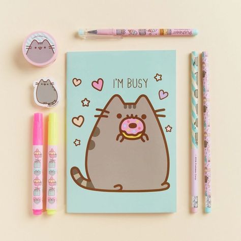 #❄⭐MATERIAL ESCOLAR⭐❄ Pusheen Collection, Pusheen Birthday, Pusheen Love, School Suplies, Pusheen Cute, Kawaii School Supplies, Pusheen Cat, Cute Notebooks, Cute School Supplies