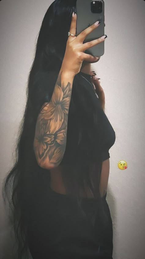 Tattoo Tiger, Arm Sleeve Tattoos For Women, Elbow Tattoo, Hand Tattoos For Girls, Panther Tattoo, Cute Hand Tattoos, Pretty Hand Tattoos, Neck Tattoos Women, Tattoos For Women Half Sleeve