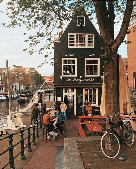 Netherlands Vacation, Netherlands Aesthetic, Amsterdam Cafe, Amsterdam Red Light District, I Amsterdam, Amsterdam Travel, Amsterdam City, Voyage Europe, Amsterdam Netherlands