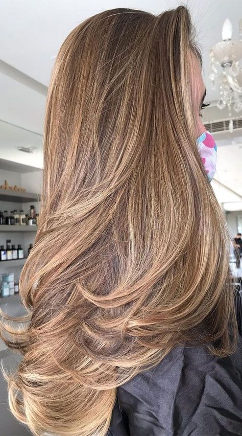 Highlights, Color, Hair cut and much more in LA and Beverly Hills call or text at 213-793-1917 Brown Hair Looks, Brunette Hair With Highlights, Gorgeous Hair Color, Honey Blonde Hair, Beautiful Hair Color, Brown Hair Balayage, Honey Hair, Light Hair Color, Brown Blonde Hair