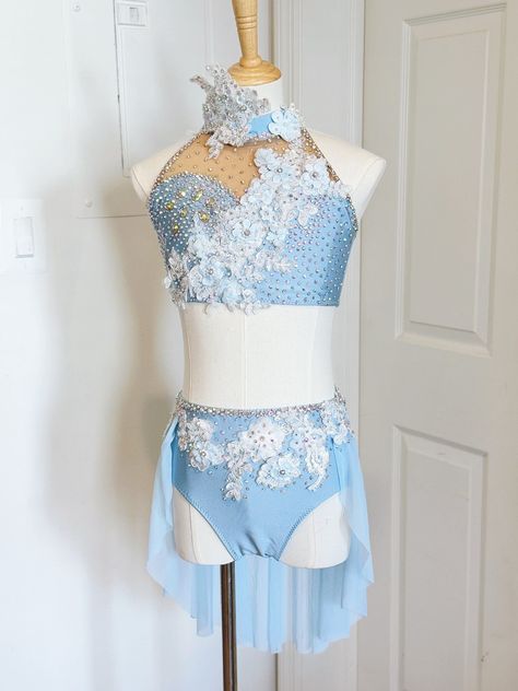 We welcome fully customized requests. Available in all colors. Be sure to message me before ordering. This piece is perfect for competition wear/ Figure Skating/Rhythmic gymnastics PLEASE NOTE  Custom lead time is 8-10 weeks. Please message your competition date or when you need it by, and order with ample time. RETURN POLICY No returns on custom costumes or deposits. We can only provide credits and alterations. ORDER TO MADE Please include: 1. Chest, waist, hips, and girth measurements 2. Color Lyrical Solo Costumes, Blue Dance Costumes, Ocean Dance Costume, Blue Lyrical Dance Costumes, Navy Lyrical Dance Costume, Light Blue Lyrical Dance Costumes, Lyrical Dance Costumes, Contemporary Dance Outfits, Dress Code Outfits