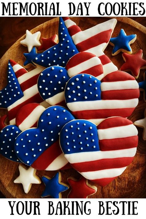 Flag Cookies Royal Icing, American Flag Sugar Cookies, Forth Of July Cookies With Royal Icing, Memorial Day Cookies Royal Icing, July 4 Cookies Decorated, Patriotic Royal Icing Cookies, Cakes Decorated With Cookies, July 4 Cookies, Patriotic Cookies Decorated