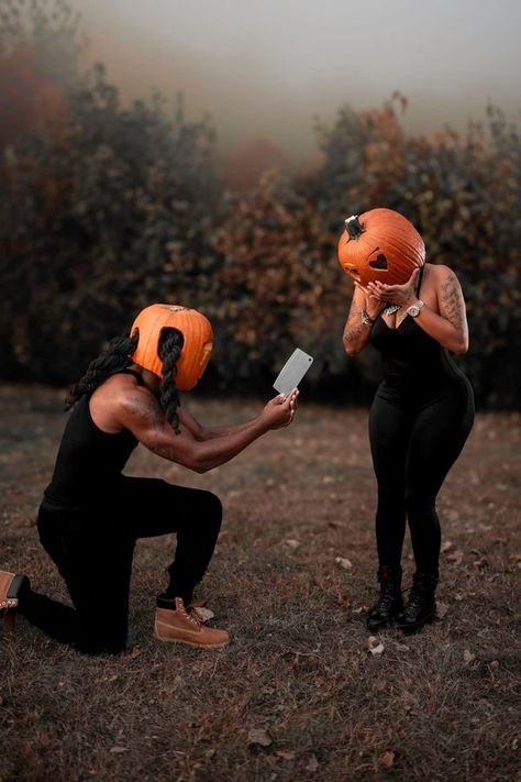 James Perkins Bff Halloween Photoshoot, Couples Halloween Photoshoot, Photoshoot For Couples, Halloween Poses, Fortune Teller Costume, Costume Couple, Couples Halloween, Halloween Photoshoot, Halloween Costumes For Couples