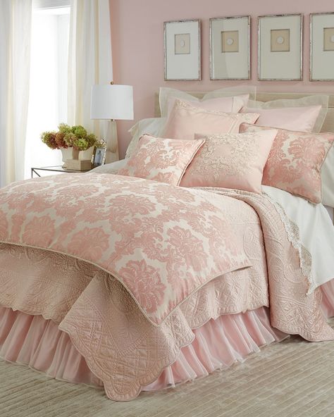 Like the bedding very much..not the pink wall so much.. Blush Bedroom Ideas, Pink Comforters, Bedroom For Women, Bedroom Ideas Pink, Bedroom For Kids, Blush Bedroom, Pink Bedroom Design, Bedroom Pink, Dekorasi Kamar Tidur