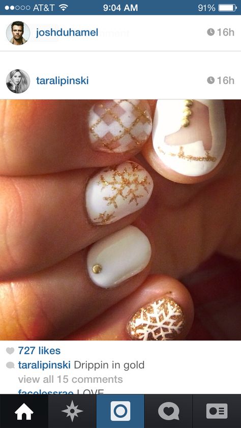 Tara Lipinski's nails Figure Skating Nails, Ice Skating Nails, Tara Lipinski, Nail Goals, Holiday Nails, Ice Skating, Figure Skating, Skating, Nail Inspo