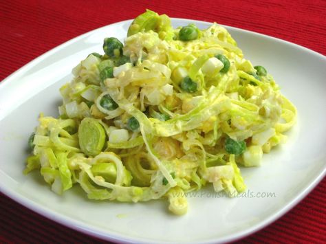 Leek Salad, Quick Salad Recipes, Salad Side Dishes, Polish Recipes, Egg Salad, How To Cook Eggs, Inspired Recipes, Leeks, Salad Bowls