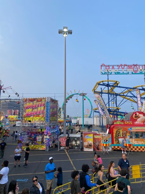 location: state fair meadowlands nj State Fair Aesthetic, Florida State Fair, Mn State Fair, State Fairs, Fair Aesthetic, Carnival Date, Fair Pictures, Fair Rides, Pjo Cast