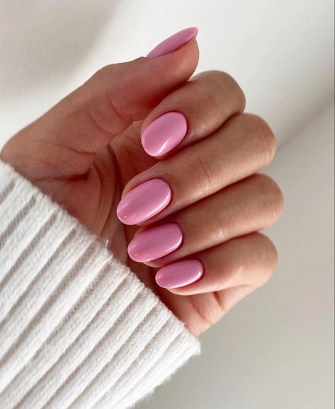 Pink Almond Nail Designs, Pale Pink Nail Polish, Pink Almond Nails, Almond Nail Designs, Pink Tip Nails, Almond Shaped Nails, Long Almond Nails, Mauve Nails, Pink Chrome Nails