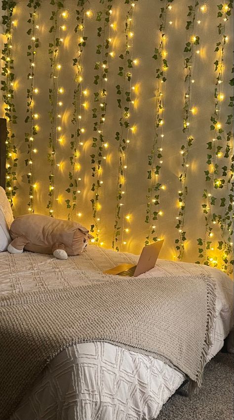 Wall Vines With Fairy Lights, Vine Twinkle Lights, Room Ideas Vines And Fairy Lights, Fairy Light And Vine Wall, Vines And Twinkle Lights, Fairy Light Wall Bedroom, Vines And Fairy Lights In Bedroom, Ivy And Fairy Lights Bedroom, Fairy Light Vines Bedroom