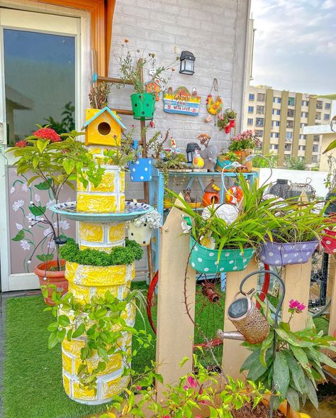 My bright and Colourful terrace garden 😊Mere recent DIYs sab kaise Lage?? #gardendecor #terracegarden #colorfulgarden #plantsmakepeoplehappy #plantmom #bestoutofwaste #diyplanters #DIYer Diy Terrace Garden, Diy Terrace Decor, Terrace Garden Design, Terrace Decor, Kiosk Design, Best Out Of Waste, Bedroom Bed Design, Terrace Garden, Diy Planters