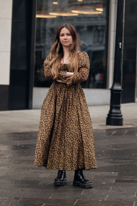 How Dôen’s Cult Dresses Have Won Over Vogue Editors And A-Listers Alike | British Vogue Dr Martens Boots Outfit, Doen Dress, Vogue Editors, French Girls, Kaia Gerber, How To Make Clothes, British Vogue, Back To Basics, Fashion Editor