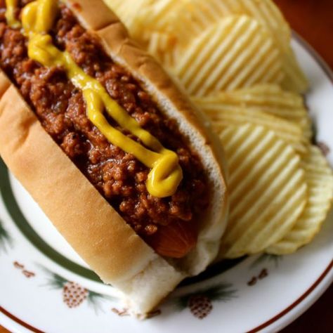 Michigan Sauce For Hot Dogs, Michigan Sauce, Michigan Hot Dog Sauce Recipe, Michigan Sauce Recipe, Hot Dog Chili Sauce Recipe, Hot Dog Sauce Recipe, Hotdog Chili Recipe, Hot Dog Chili Sauce, Michigan Food