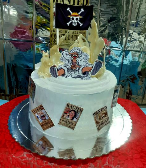 Gear 5 luffy Luffy Cake, One Piece Cake, One Piece D, One Piece Gear 5, One Piece Birthdays, Gear 5 Luffy, One Piece Theme, 5 Cake, Fruit Platters