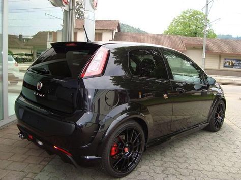 #Abarth Punto Scorpione Nisan Gtr, Fiat 500c, Hatchbacks, Fiat Cars, Fiat Abarth, Fiat Panda, Hot Hatch, Italian Cars, Fiat 500