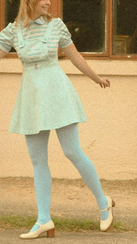 Pastel Hippie Outfits, Maximalist Clothes, 60s Moodboard, 1960s Outfit, 60’s Fashion, Colored Tights Outfit, Outfits Pastel, Tights Outfits, 60s And 70s Fashion