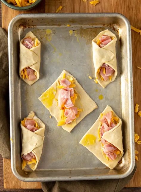 Ham And Cheese Puffs, Easy Puff Pastry Recipe, Phyllo Recipes, Puff Pastry Recipe, Pepperidge Farm Puff Pastry, Pastry Cook, Cheese Puff Pastry, Easy Puff Pastry, Pastry Recipe