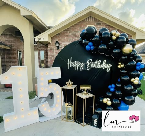 Balloon Garland Ideas For Men, Boys Quinceanera Ideas, Quincenero For Boy, 15 Birthday Boy Party Ideas, Boy Quinceanera Ideas, 50th Birthday Balloon Garland Men, Boys 15 Birthday Party Ideas Mexican, Boys 15 Birthday Party Ideas, Birthday Balloon Decoration