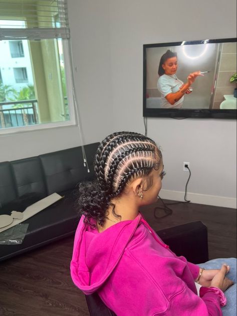 Stitch Braids Color, Hairstyles For Cruise, Goddess Cornrows Buns, 8 Cornrows Braids, Braid Cornrows, Sleek Braided Ponytail, Short Box Braids Hairstyles, Sleek Ponytail Hairstyles, Feed In Braids Hairstyles