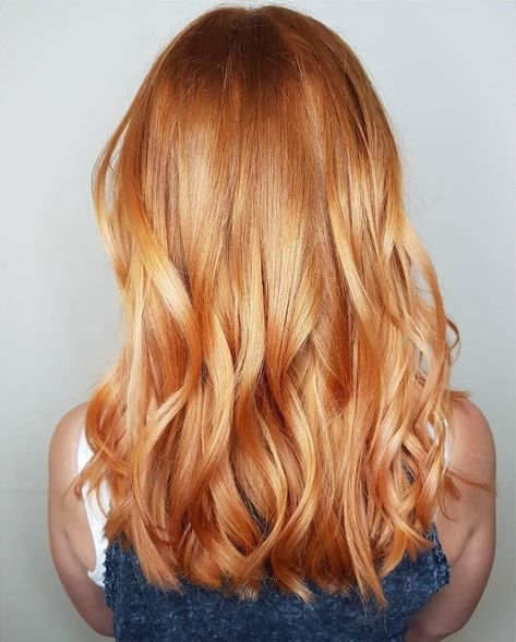 Peach 🍑 Pumpkin Hair Color, Peach Blonde, Peach Hair Color, Apricot Hair, Pumpkin Spice Hair, Haircut Idea, Halloween Glam, Peach Hair Colors, Pumpkin Hair