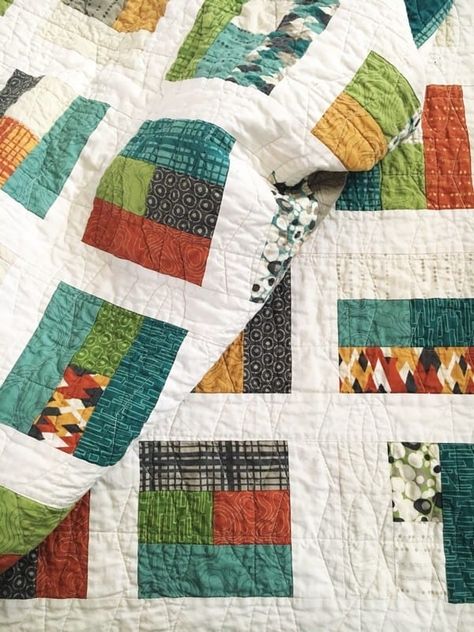 Quilt Sashing, Unique Quilt Pattern, Jelly Roll Quilt, Handmade Quilts For Sale, Traditional Quilt Patterns, Jelly Roll Quilt Patterns, Quilt Modernen, Scrappy Quilt Patterns, Easy Quilt