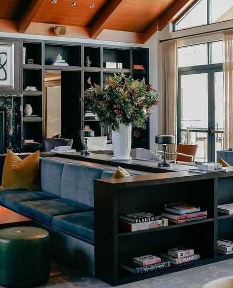 Rosewood Sand Hill | Gathering at the modern clubhouse of Silicon Valley, where innovation meets relaxation ⁠ ⁠ Welcome to Rosewood Sand Hill, where connections... | Instagram Modern Clubhouse, Apartment Clubhouse, Silicon Valley, Club House, The Modern, Relaxation, Apartment, Living Room, Instagram