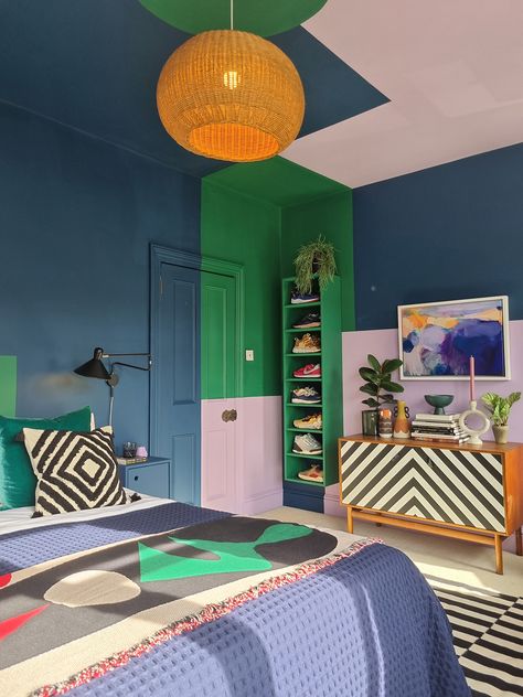 Colour Block Bedroom, Colorful Eclectic Decor, Urban Jungle Bedroom, Colour Blocking Interior, Tropical Bedroom Decor, Eclectic Decor Bedroom, Jungle Bedroom, Sophie Robinson, Home Makeovers