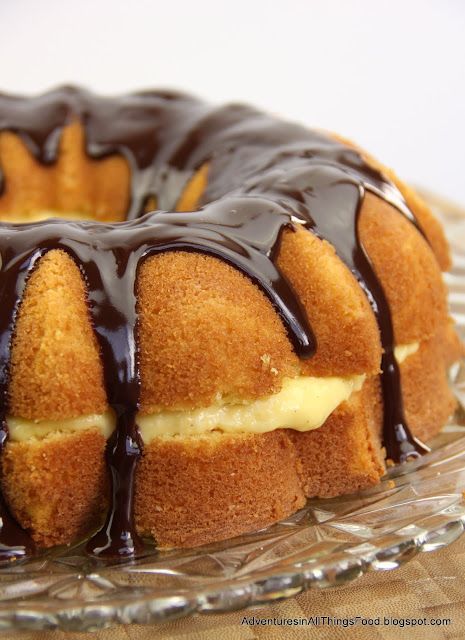 Adventures in all things food: Boston Cream Bundt #BundtBakers Boston Cream Cake, Bundt Pan Recipes, Creamsicle Cake, Pastry Cream Recipe, Retro Desserts, Boston Cream Pie, Mini Bundt Cakes, Boston Cream, Bundt Cakes Recipes