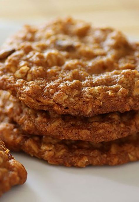 Canna Cookies, Cannabutter Cookies, Cannabutter Recipe, Cannibis Recipes, Trail Mix Recipes, Anzac Biscuits, Oatmeal Cookie Recipes, Butter Cookies Recipe, Oatmeal Raisin Cookies