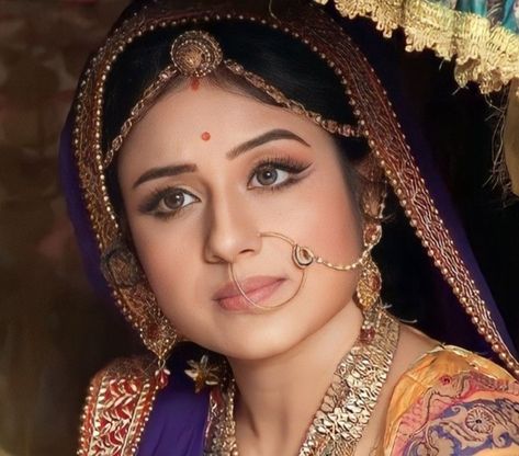 Joda Akbar, Jodha Akbar Serial, Gujarati Lehenga, Paridhi Sharma, Hindi Serial, Aishwarya Rai Photo, Alpona Design, Haldi Outfits, Jodha Akbar