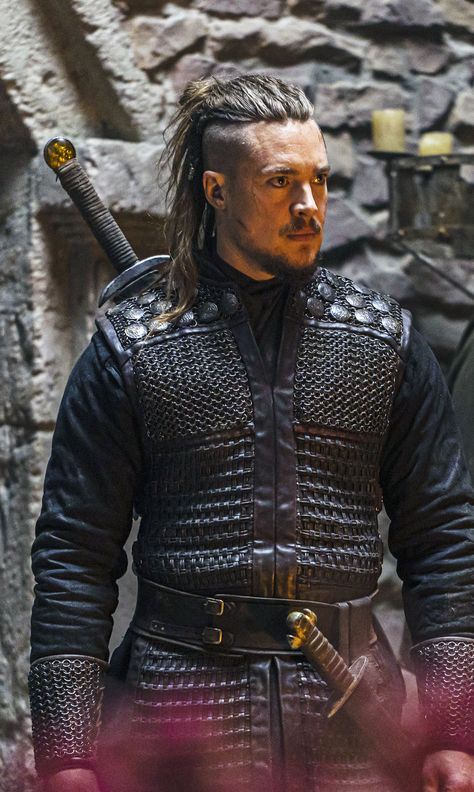 Uhtred The Last Kingdom, The Last Kingdom Uhtred, The Last Kingdom Ragnar, Uthred The Last Kingdom, Uthred The Last Kingdom Gif, The Last Kingdom Uhtred And Aethelflaed, Ragnar Lothbrok Actor, Uhtred Of Bebbanburg, Alexander Dreymon