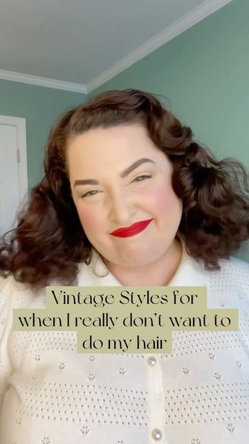 Christine on Instagram: "For those days I just don’t feel like styling my hair, I’m so thankful for snoods, headscarves and berets! Which is your favorite lazy hair day style? ⁣ .⁣ .⁣ .⁣ .⁣ .⁣ #1940sstyle #1940s #vintagestyle #retrostyle #vintagehairstyle #vintageinspired #vintagehair #vintagelifestyle #snood #snoodhairstyle #vintageturban #vintageheadscarf #beret #berethairstyle #1930sStyle #lazyhairstyles" Vintage Snood Hairstyle, 1940s Head Scarf, 1950s Hairstyles With Hat, 1940s Snood Hairstyles, Curly Hair Beret, 1950s Haircut Women, 1940s Fashion Hair, Beret Hairstyles, 1940s Hairstyles For Long Hair