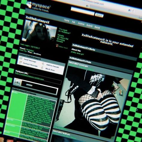 App Design Aesthetic, Early 2000s Scene, Emo Nostalgia, Myspace Aesthetic, Emo Scene Aesthetic, Rawring 20s, Early Internet, Old Web, 2000s Scene