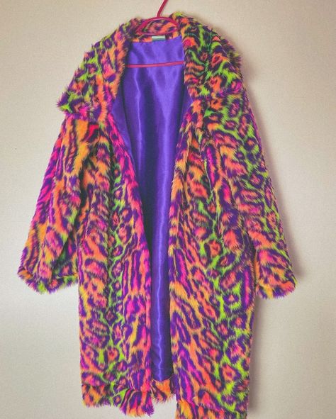 Weirdcore Outfits, Festival Coats, Rainbow Leopard Print, Festival Jacket, Leopard Jacket, Rainbow Leopard, Slow Fashion Brands, Animal Print Fashion, Rave Festival