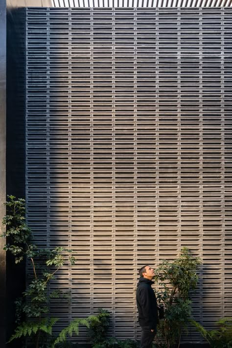 Gallery of Carrizal Housing / PPAA Pérez Palacios Arquitectos Asociados - 14 Grey Stone Tiles, Ventilation Block, Timber Garage, Breeze Block Wall, Stone Tile Flooring, Breeze Blocks, Easy Backdrops, Concrete Block, Timber Door