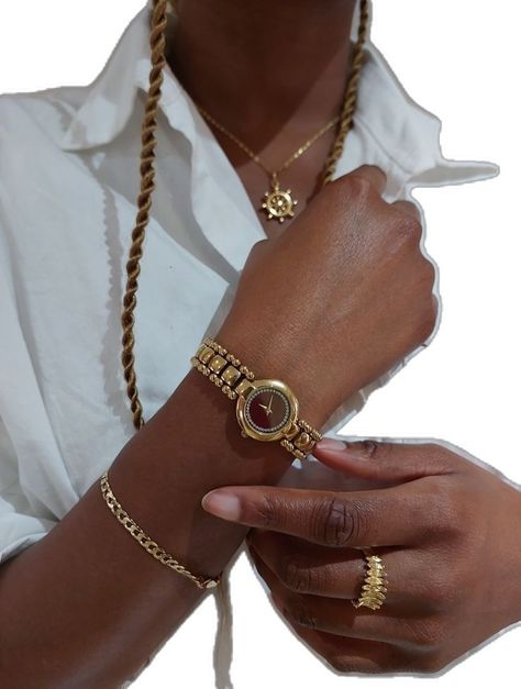 Jewelry Inspo Black Women, Jewelry Accessories Black Women, Gold Bracelet For Women Aesthetic, Dark Skin Jewelry, Jewellery On Black Women, Stacked Rings Black Women, Beige Aesthetic Black Woman, Gold Bracelet Stack Black Woman, Black Woman Jewellery Aesthetic