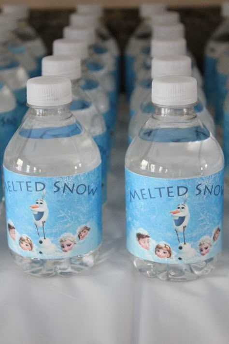 LMAAP- Frozen Party "Melted Snow" water bottle label FREE Printables Frozen Birthday Party Games, Frozen Party Printables, Frozen Party Food, Frozen 3rd Birthday, Frozen Party Supplies, Frozen Birthday Party Decorations, Olaf Birthday, 4de Verjaardag, Elsa Birthday Party