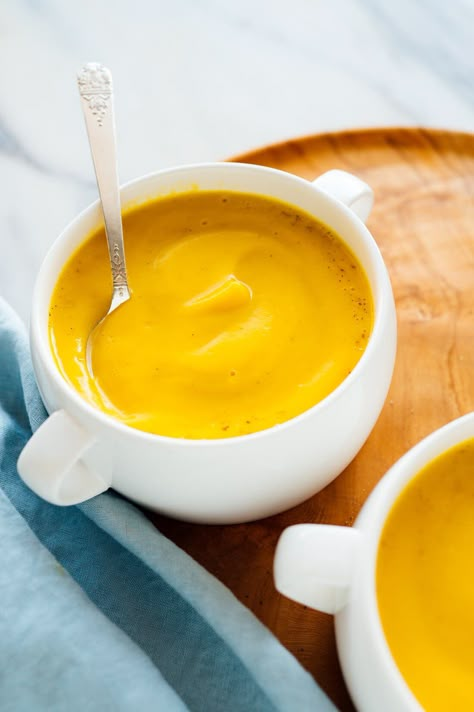 Best Butternut Squash Soup, Pear Soup, Sweet Potato Seasoning, Peasant Food, Butternut Soup, Dairy Free Soup, Butternut Squash Recipes Soup, Squash Soup Recipe, Fall Soup